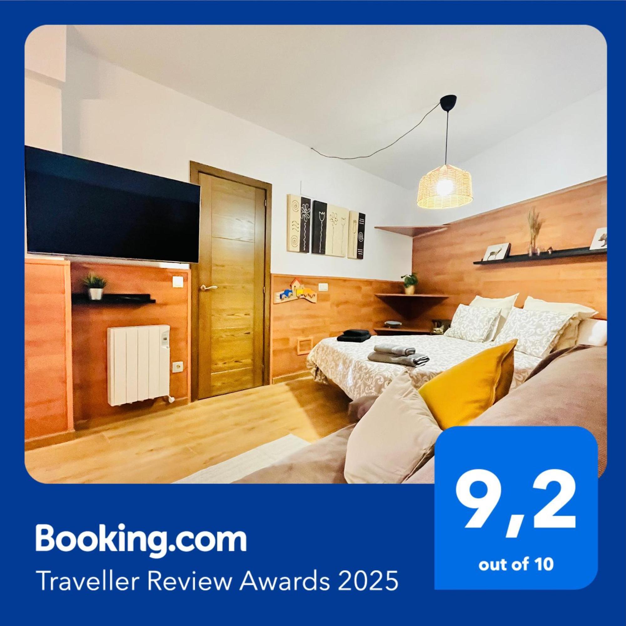 Nuevo Cosy Loft 4Pax Estavar Екстер'єр фото